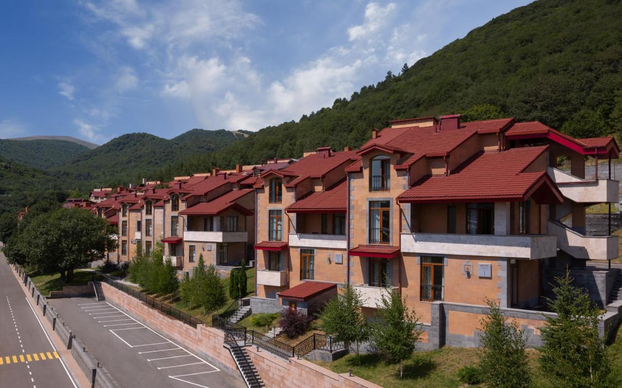 Tsaghkadzor Marriott Hotel Exterior photo